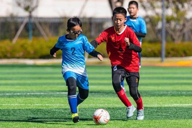 中国女乒大捷！3-0、3-0、3-0、3-2，孙颖莎、王艺迪4将晋级8强
